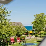 Ferienbauernhof Liesenberg Obstwiesenhaus Birnenbaum Fehmarn