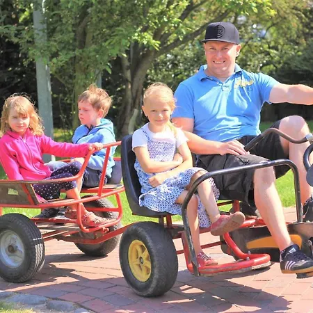 Dom wakacyjny Ferienbauernhof Liesenberg Obstwiesenhaus Birnenbaum *
