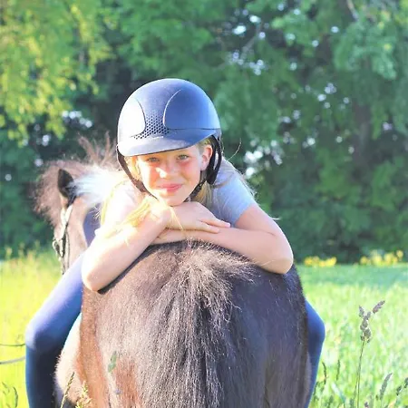 Ferienbauernhof Liesenberg Obstwiesenhaus Birnenbaum