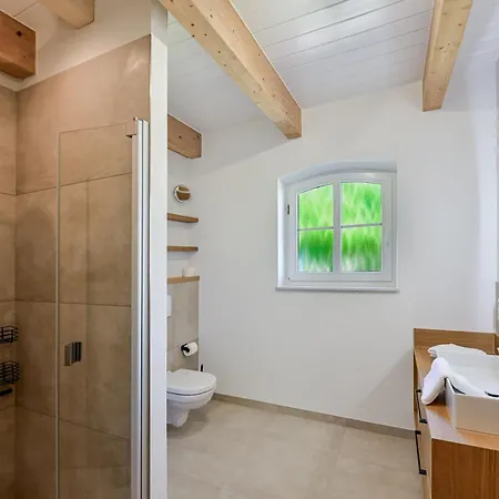 Ferienbauernhof Liesenberg Obstwiesenhaus Birnenbaum * Fehmarn