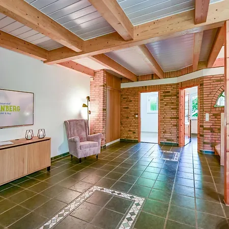 Ferienbauernhof Liesenberg Obstwiesenhaus Birnenbaum Dom wakacyjny *
